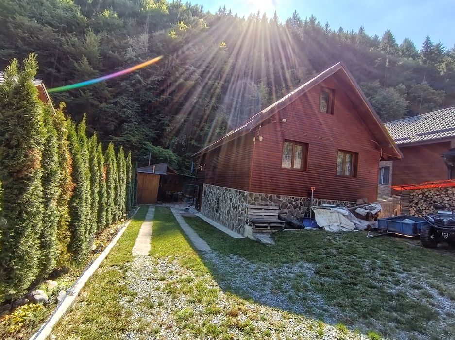Cabana de închiriat