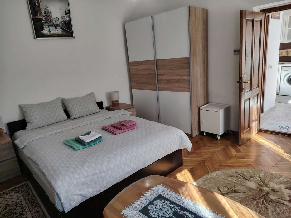 Apartament modern 1 cameră, 38 mp – Central, la 2 min de Piața Mihai Viteazul| Terasă mare