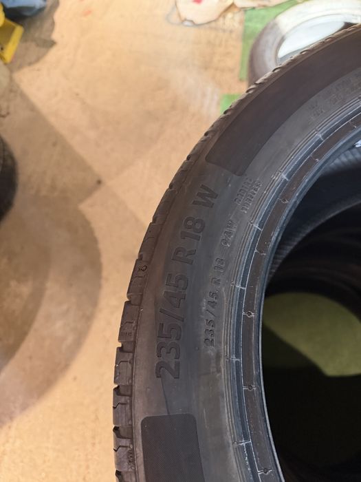 4 Anvelope Continental EcoContact 6 235/45 R18 94W – DOT 2020 – Vară – 80% profil