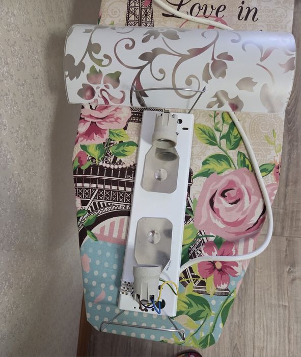 Бра  светильник настенный