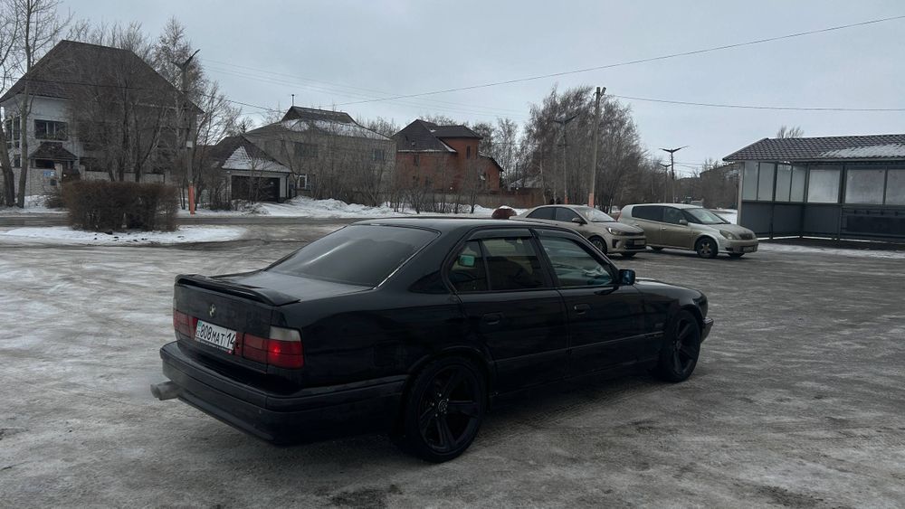 Продам бмв Е34 2.5