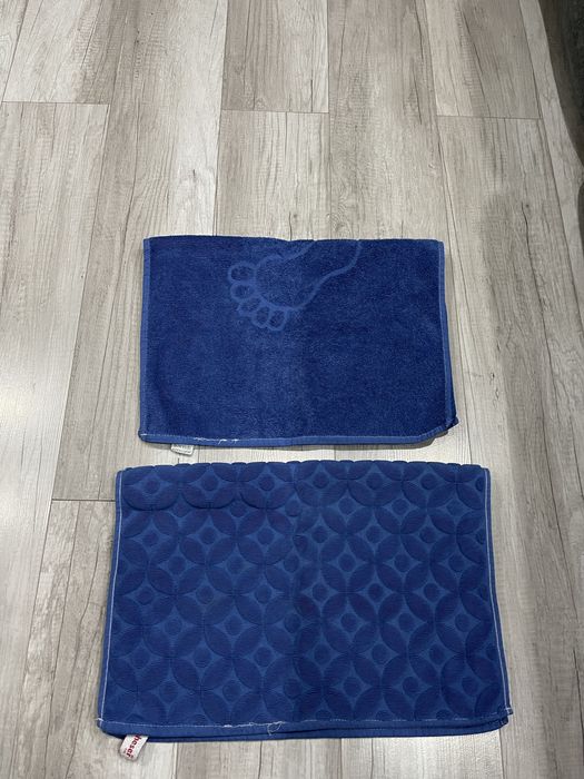 Отдам даром женские вещи