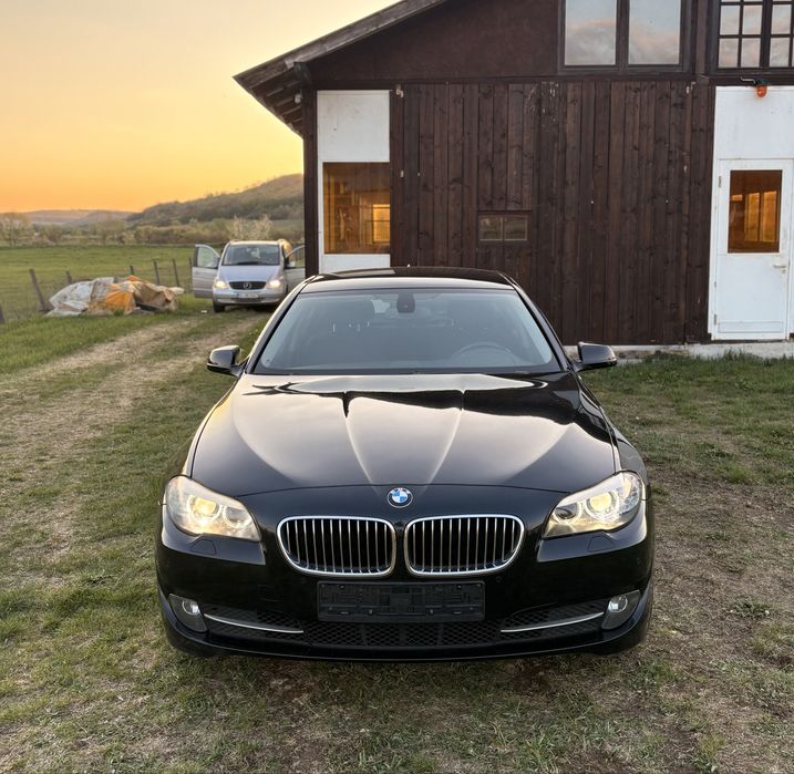 BMW Seria 5 F10 520D Limousine / recent adus in tara / manuala / stare impecabila /