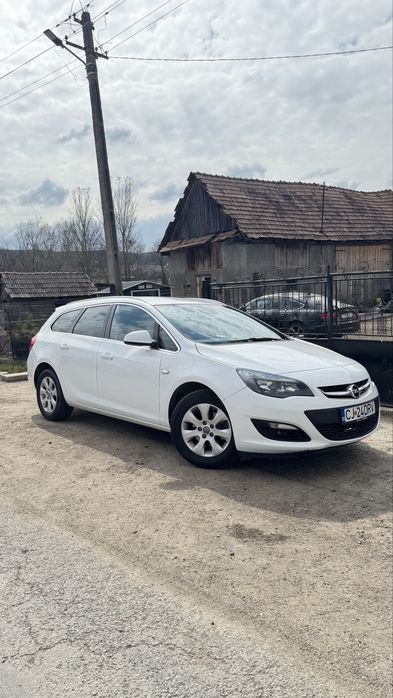 Opel Astra J 2015 , 1.6 Diesel , Impecabila Masina
