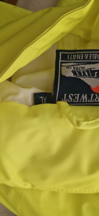 Чисто нов работен Гащеризон