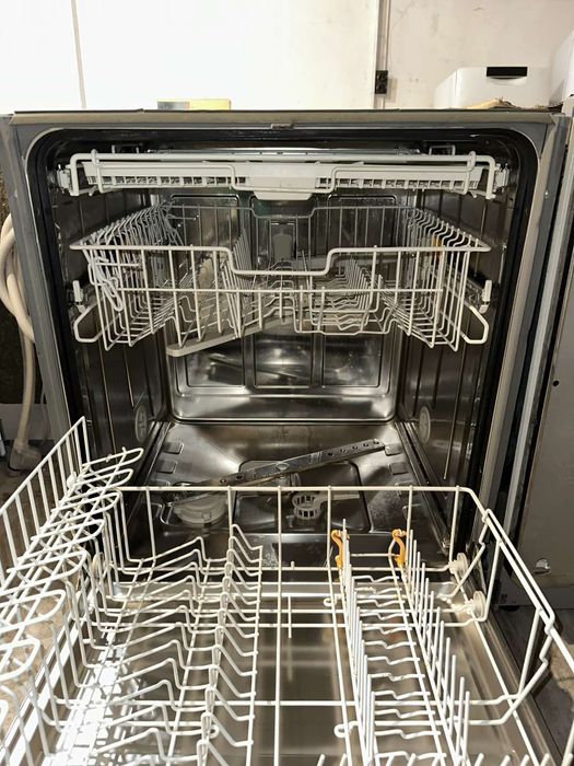 Съдомиялна +гаранция. MIELE пълно вграждане. Безплатна доставка  София