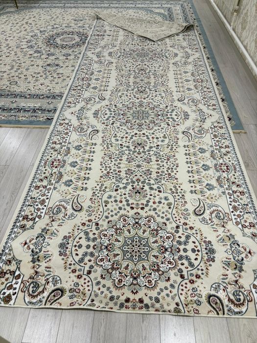 Продается ковер (ковры)