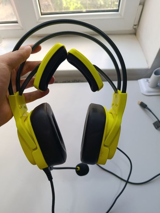Продаю наушники blody g575