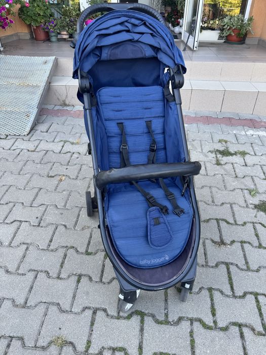 Carucior baby jogger
