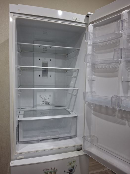 Холодильник  LG б/у