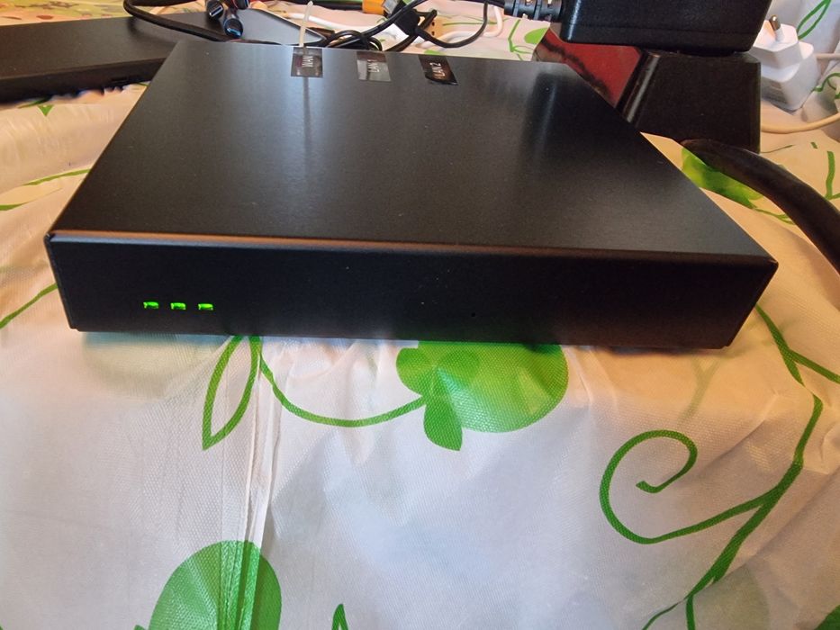 Firewal, Wireless с ускорител.
със Ускорител.
със Ускорител.