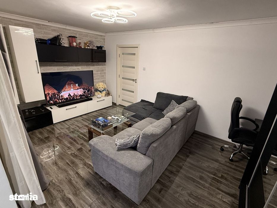Apartament 2 camere de vanzare Gorjului