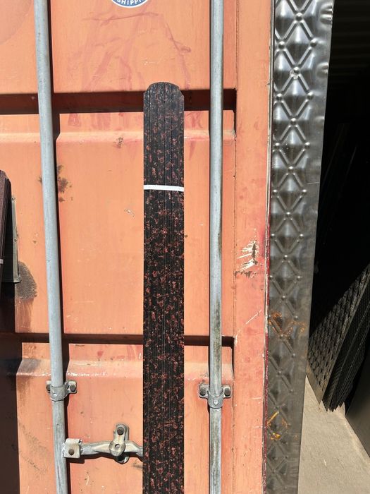 Штафетники металлические