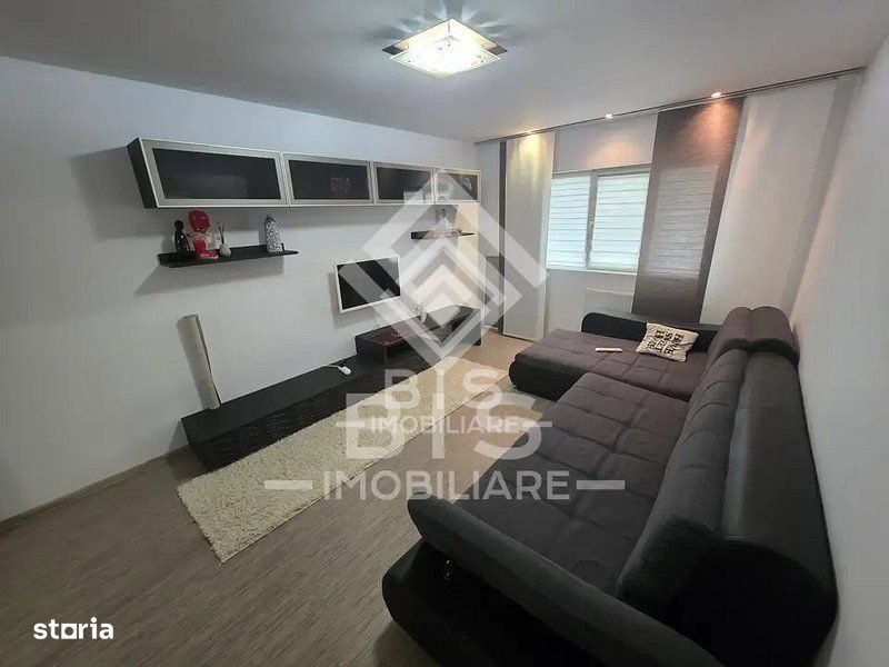 Apartament 3 Camere Decomandate  Ştefan Cel Mare