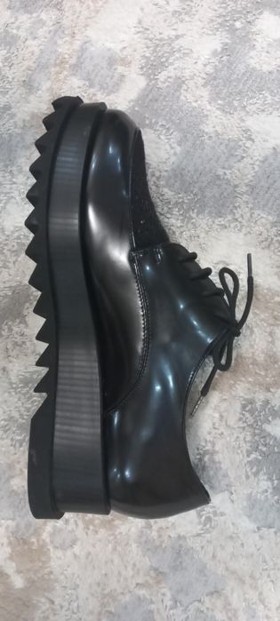 Продам туфли на платформе