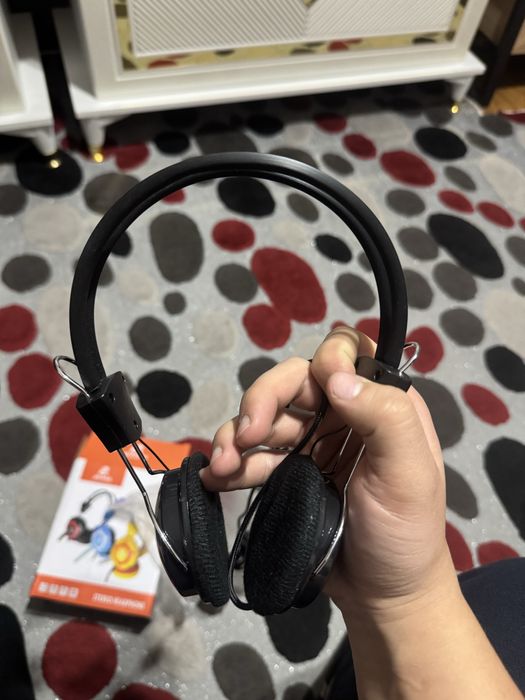 Наушник для компьютер,телефон