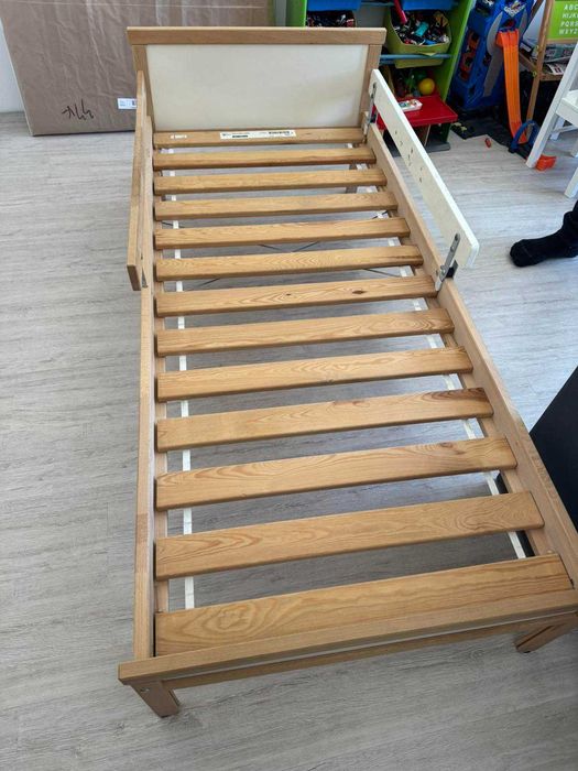 Детско легла с парапет, 70 - 160,за деца 3-7години.