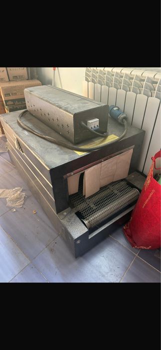 Промышленный конвейерный запайщик