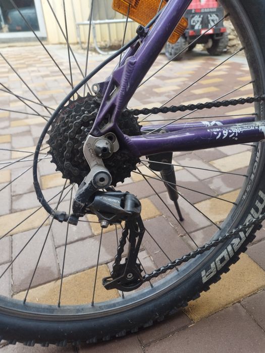 Bicicleta scott pe roti pe 26