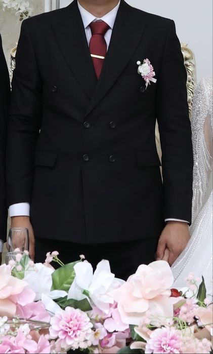 Костюм почти новый