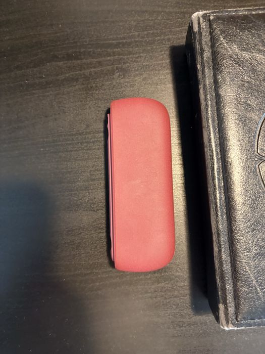 Aparat Iqos, Vişiniu.