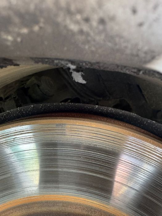 Discuri/ Placute frana ca noi BMW 740d F01 BiTurbo 2014 Euro6