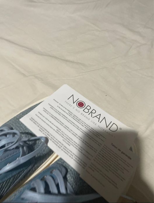 Sneakers No Brand, made in Portugal