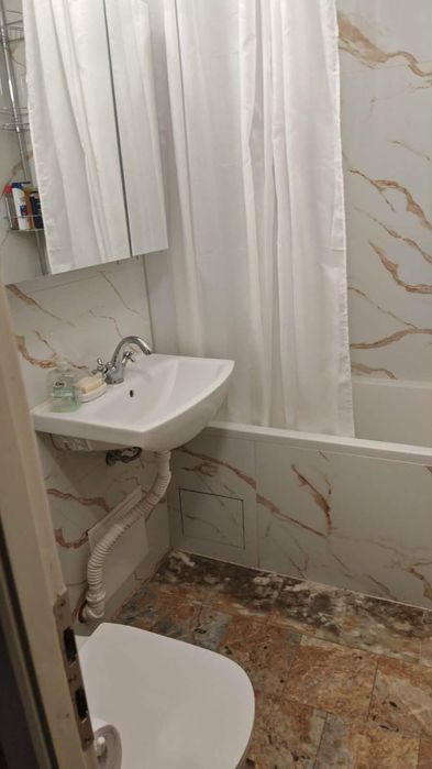 Дава се под наем Двустаен апартамент в София, Младост 2 - 85 кв.м за 698.19 € - Снимка #9