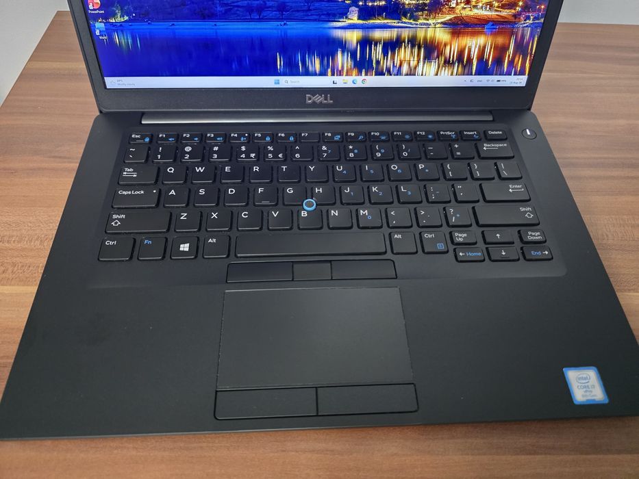 Laptop DELL Latitude 7490 - i7- 32gb RAM - SSD 512 GB
