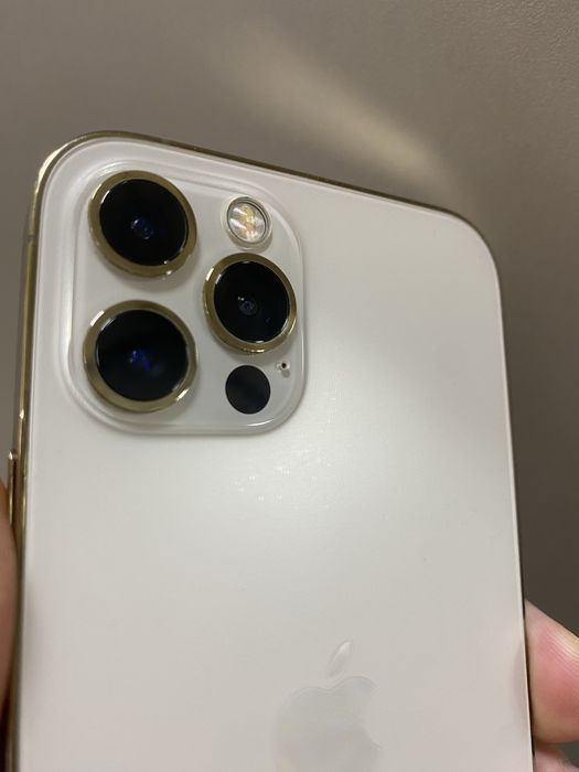 Продам iphone 12 pro 128gb