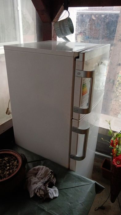 vand Frigider Beko