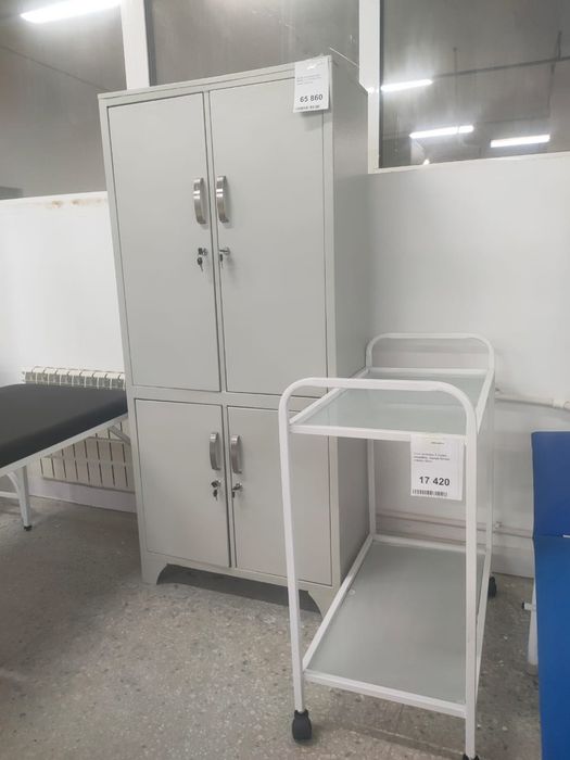 Шкафы медицинские разных