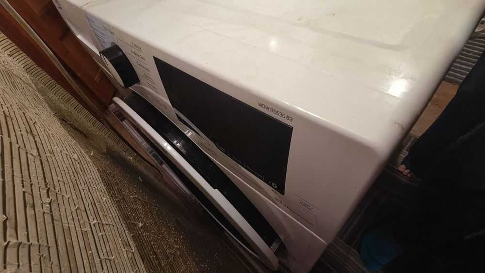 Стиральная машина Beko WDW 85636 B3 с сушкой