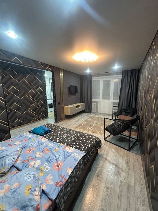 1 Ком Люкс,Цент города , СКГУ