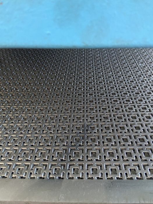 Tabla perforata fi 5 mm sau 10 mm