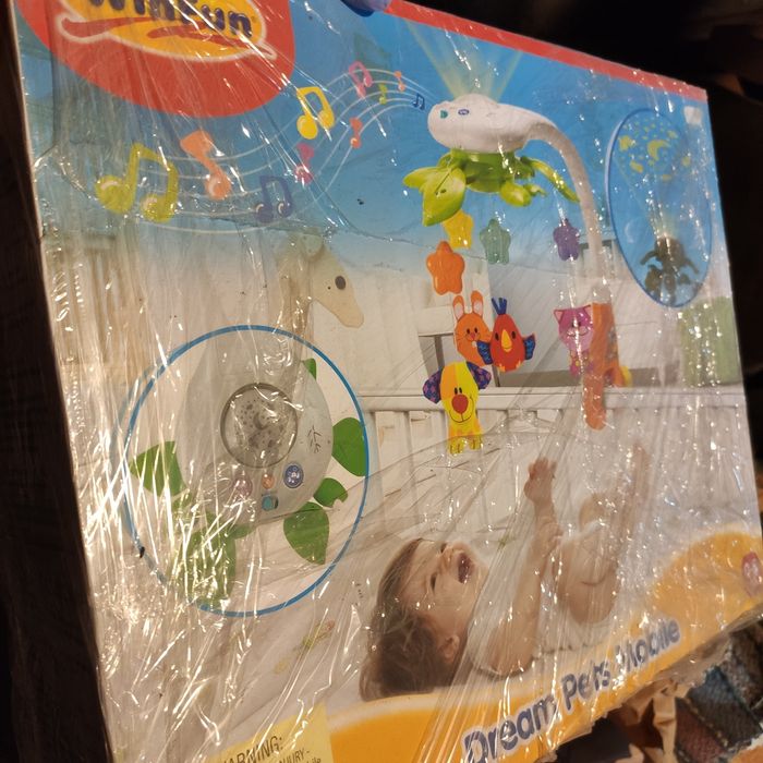 Бебешка въртележка за кошара