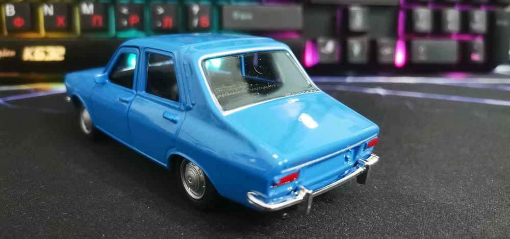 Рено 12 в мащаб 1:34