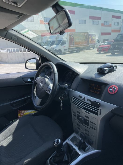 Vand/Schimb Opel Astra H 2009 Hatchback
