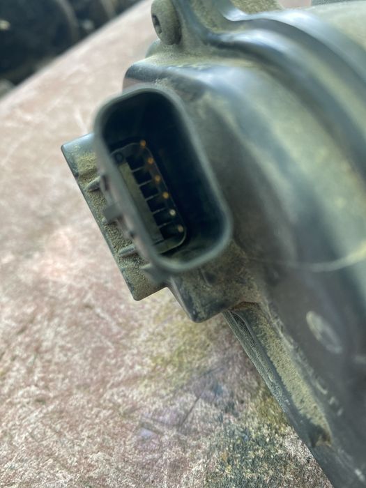 Дроселова клапа за форд фиеста мазда 2 1.25 бензин