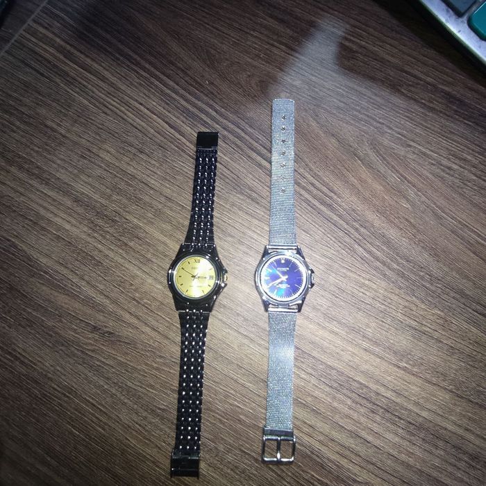 Продам Японские часы привезенные с Америки