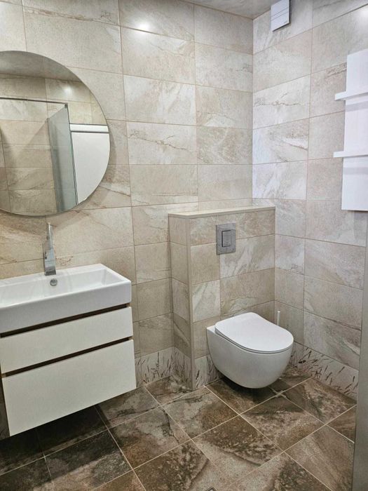 Продава се Тристаен апартамент в Пловдив, Остромила - 126 кв.м за 1508 €/кв.м - Снимка #8