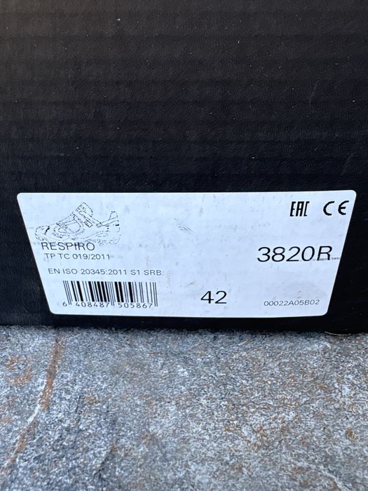 Sandale de protecție Jalas 3820R Respiro S1 – Noi în cutie