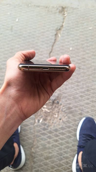 iPhone 11 pro 64tali