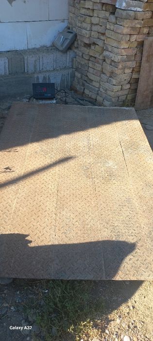 Tarozi sotiladi 2000 kg lik