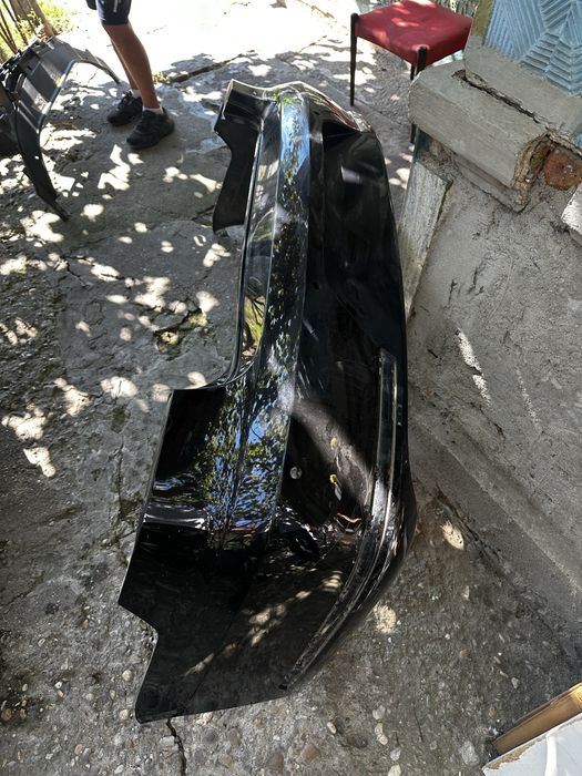 Bară spate vw passat b 7.berlină neagră.