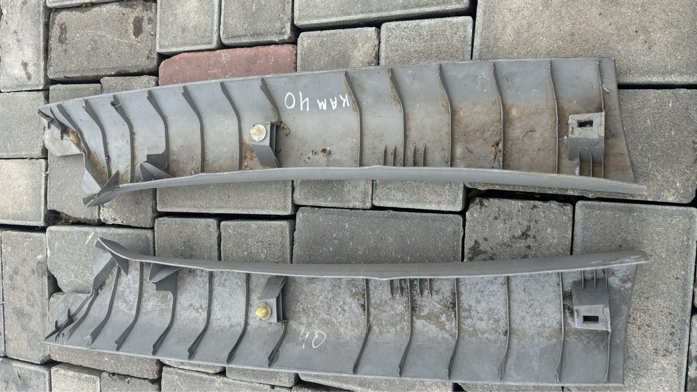 Продам запчасти салона камри 40