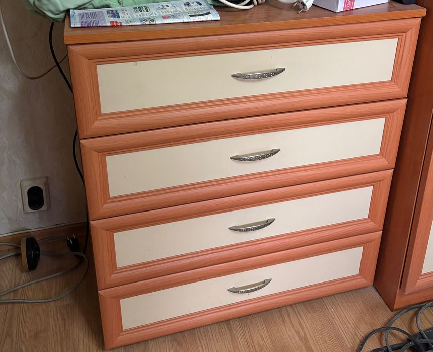 Шкаф и скрин, гр.Пловдив