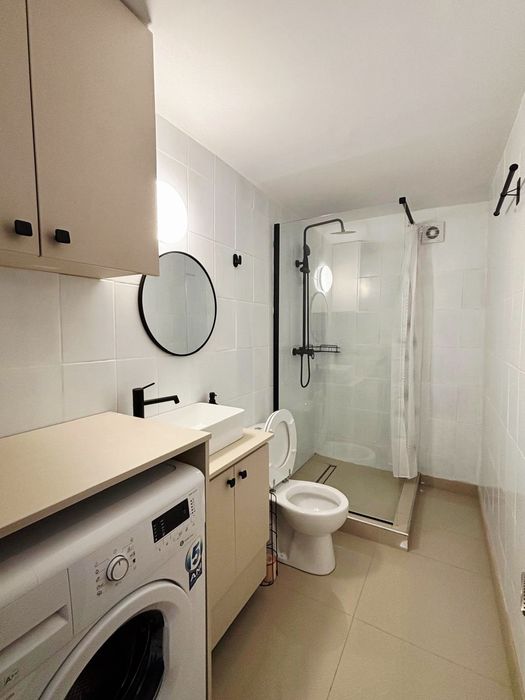 Apartament 2 camere de inchiriat.
