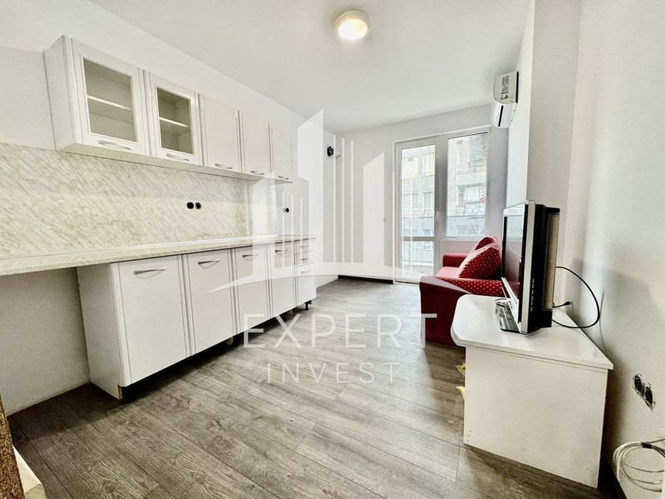 Продава се Двустаен апартамент в Варна, Аспарухово - 45 кв.м за 2067 €/кв.м - Снимка #3