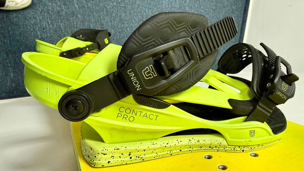 Legaturi snowboard Union Contact Pro (M)